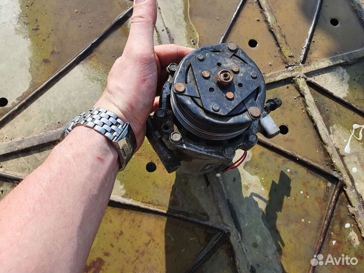 Компрессор кондиционера Lancer X