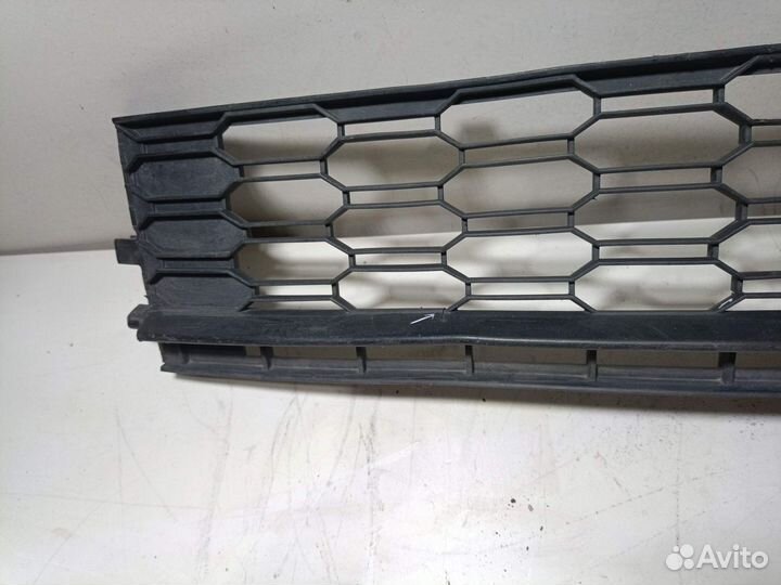 Решетка радиатора Skoda Rapid