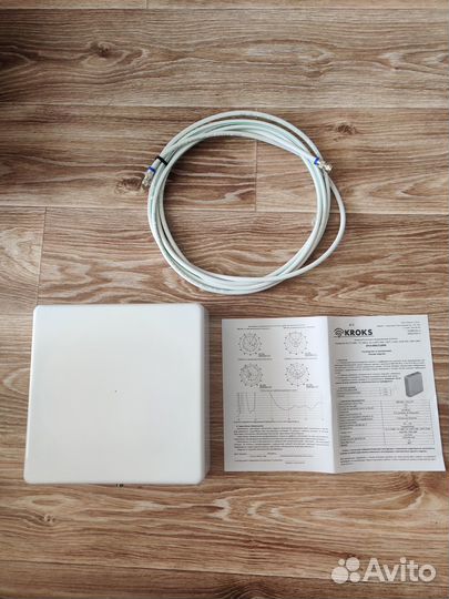 Широкополосная 2G/3G/4G антенна KP10-800/2100W