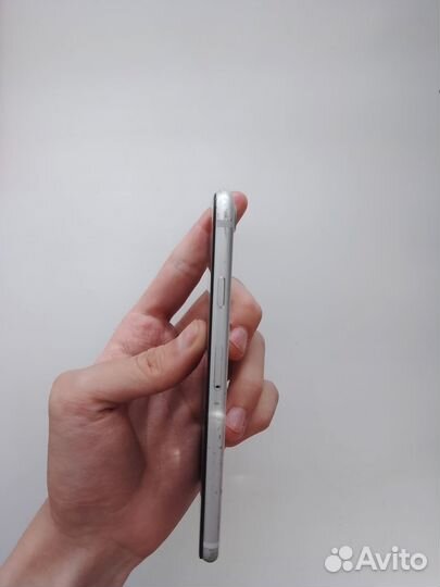 iPhone 7, 32 ГБ