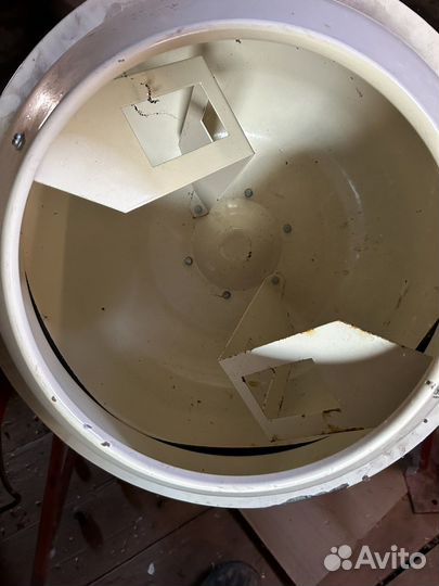 Бетономешалка бу