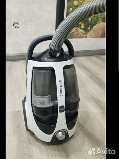 Пылесос Samsung sc8835 белый