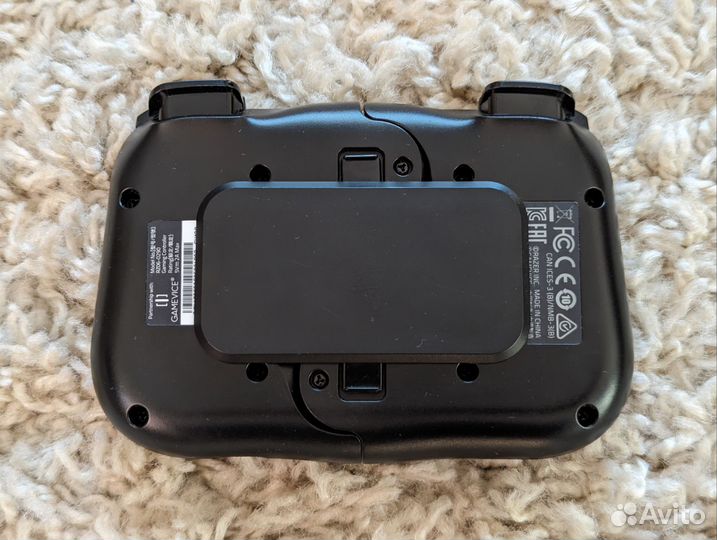 Геймпад для смартфона Razer Kishi v1 for Android