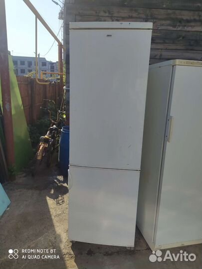 Холодильник zanussi
