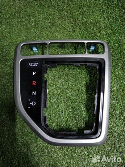 Накладка центральной консоли Hyundai Creta GS G4FG