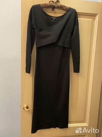 Massimo dutti платье черное