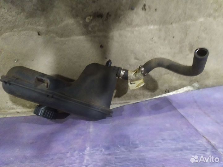 Peugeot partner tepee бачок гур руля 2008-2020г