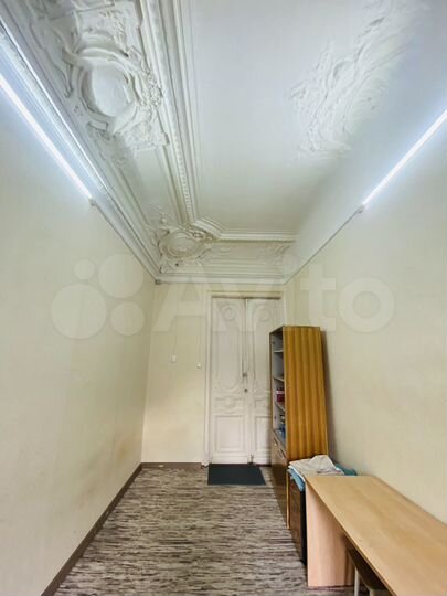 Комната 15 м² в 4-к., 2/5 эт.