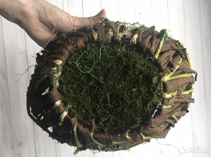 Корзина плетёная, лоза