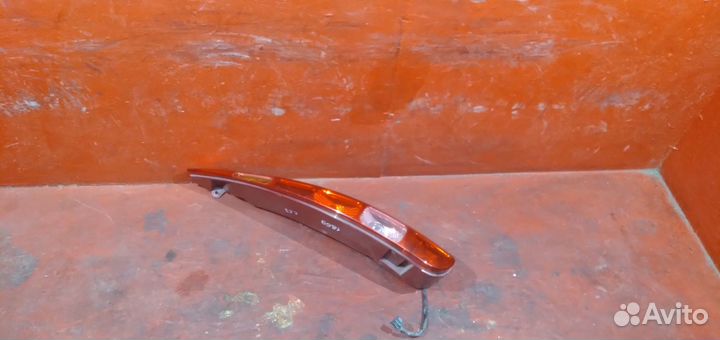Ситроен С8 фонарь задний правый Citroen C8 с деф