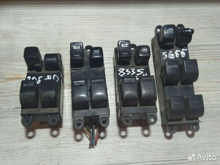 Блок кнопок стеклоподъемник Nissan Almera N16, N15