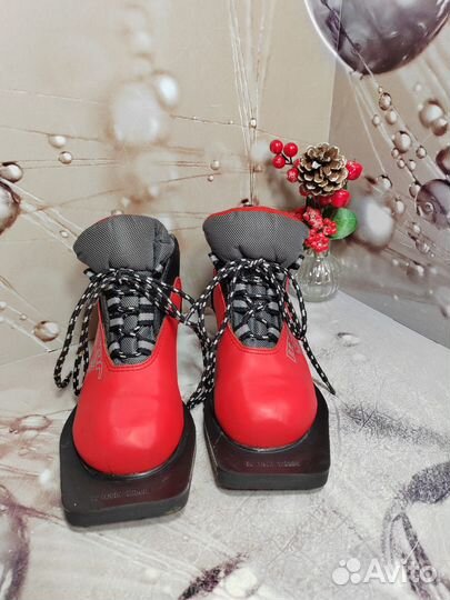 Лыжные ботинки Motor 32 размер