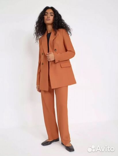 Костюм брючный