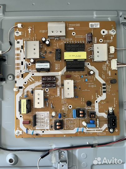 Телевизор panasonic TX-43FXR600 по запчастям