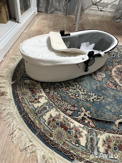 Коляска 2 1hot mom