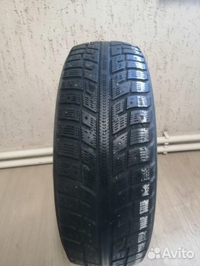 Kumho I'Zen KW22 185/70 R14 88T
