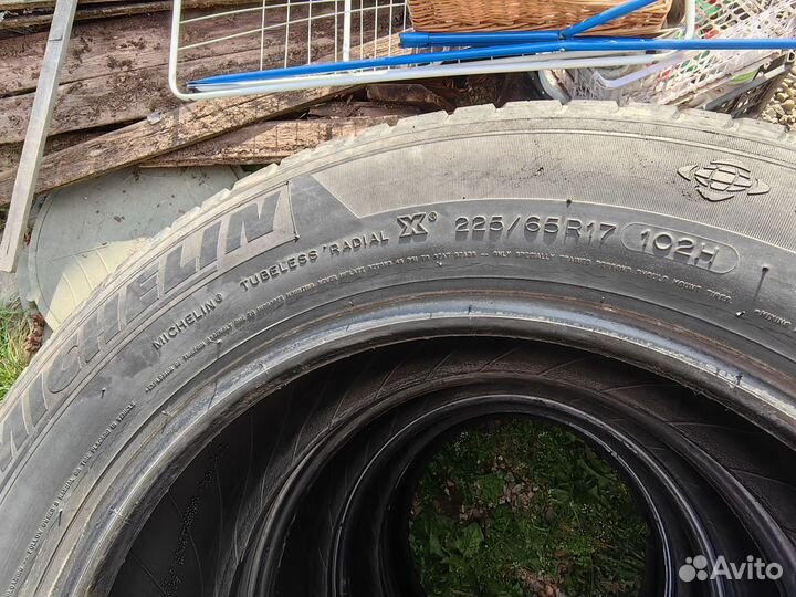 Michelin Latitude Tour HP 225/65 R17