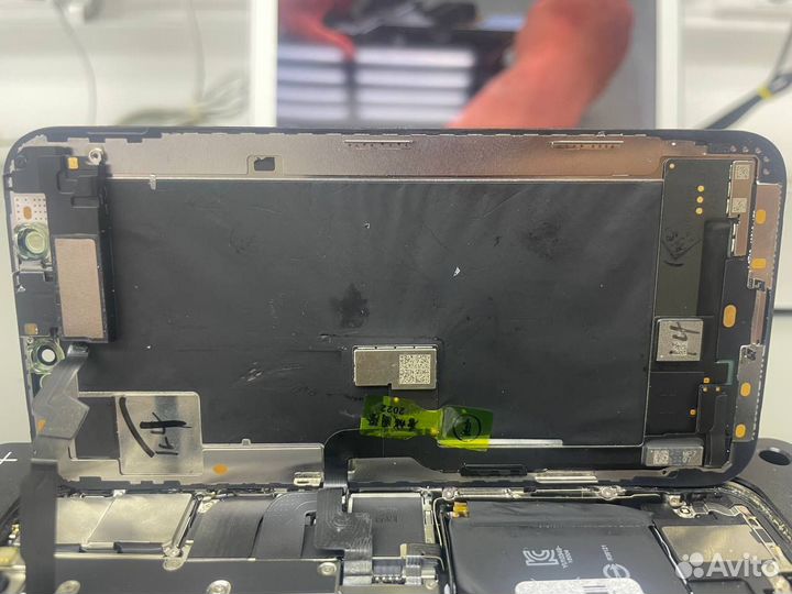 Ремонт техники Apple (iPhone, iPad, Apple Watch)