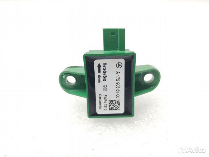 Датчик удара передний правый Mercedes-Benz