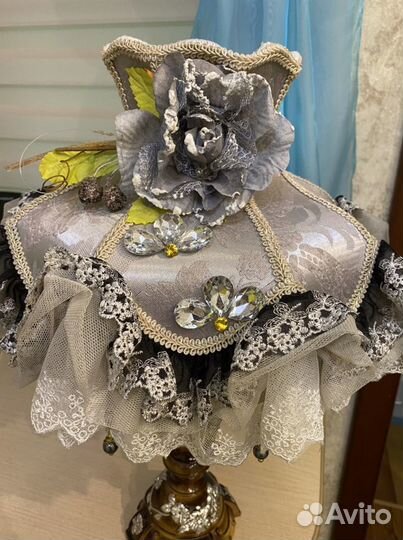 Светильник настольный