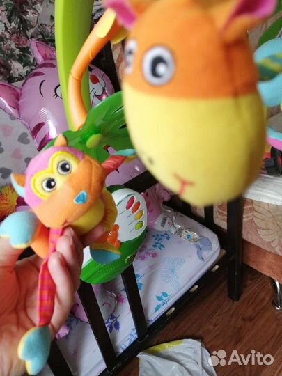 Мобиль на кроватку tiny love