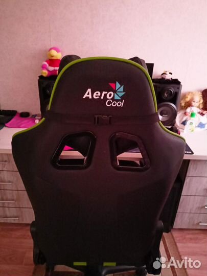 Компьютерное кресло