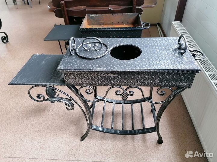 Кованый мангал