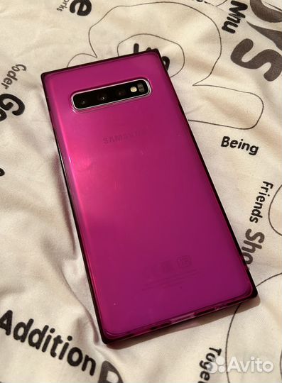 Чехлы на samsung s10
