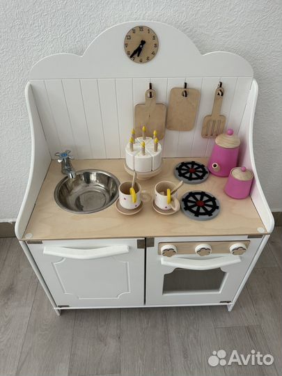 Детская игровая кухня Сканди + набор посуды
