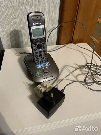 Домашний телефон panasonic