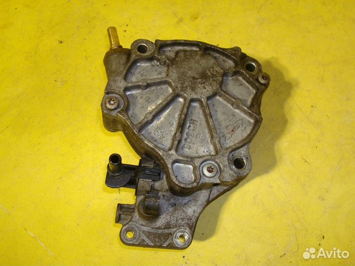 Насос вакуумный 456592 TDi 2.2 Пежо Peugeot 4007