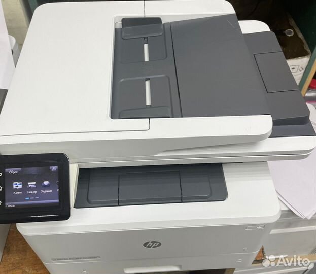 Мфу лазерный цветной