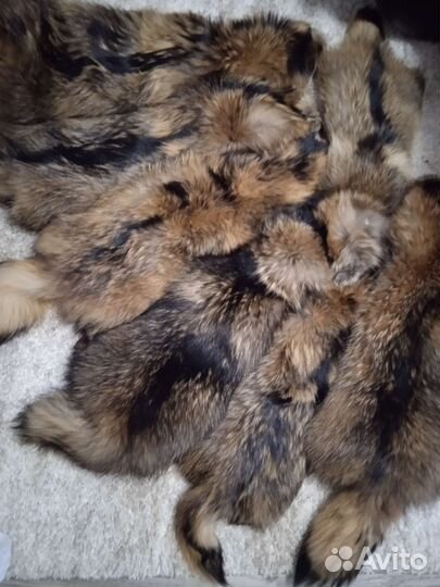 Опушки на капюшон из мех енота