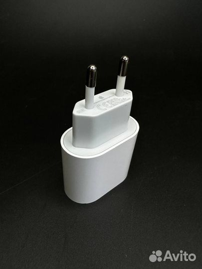 Зарядное устройство для iPhone