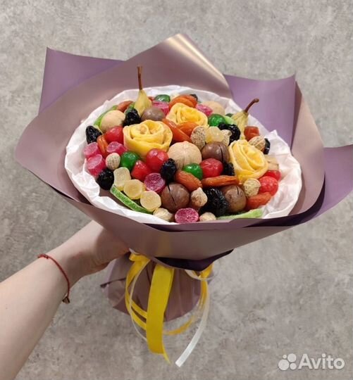 Съедобные букеты из сухофруктов