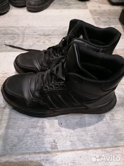 Кроссовки мужские 44 размер бу