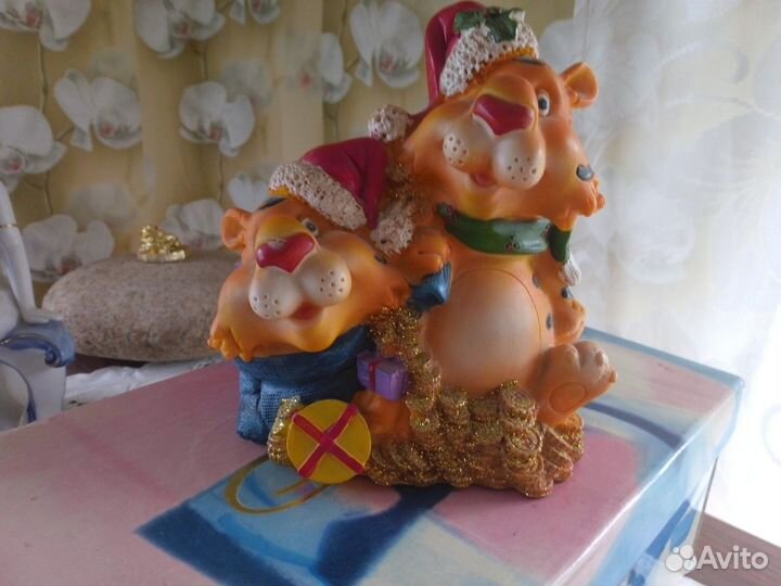 Игрушка-копилка,подарок для ребенка