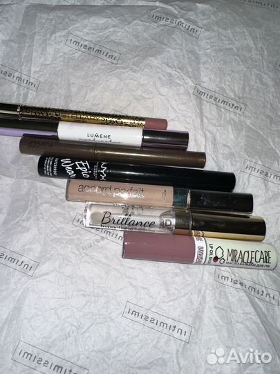 Блеск для губ, консилер корректор, подводка, kiko