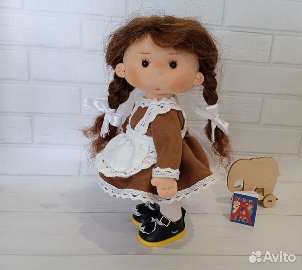 Кукла школьница