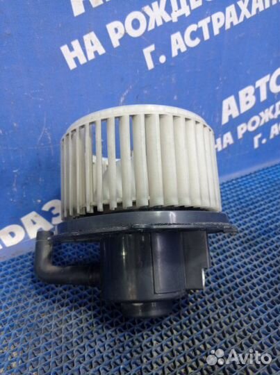 Моторчик печки Geely Mk седан MR479QA 2008