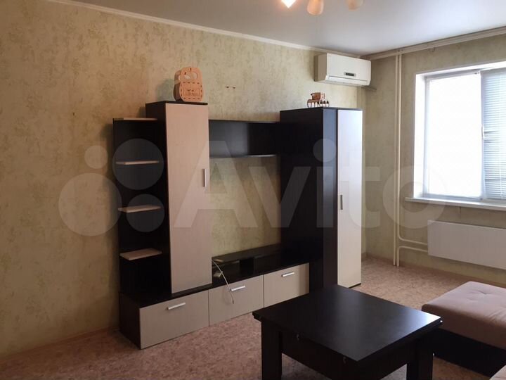 1-к. квартира, 38 м², 3/10 эт.
