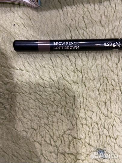 Карандаш для бровей