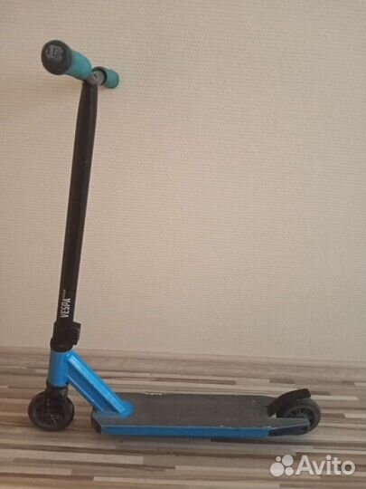 Самокат трюковой