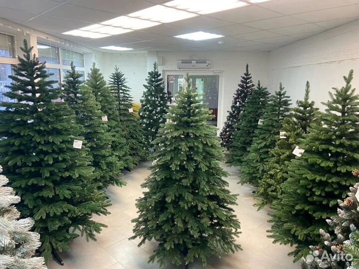 Елка искусственная