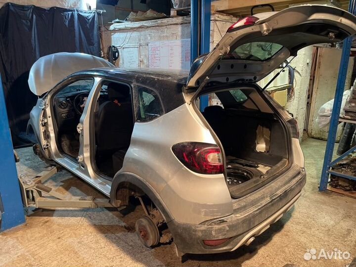 Кузов на запчасти Renault Kaptur