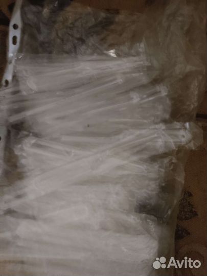 Пластиковые трубочки