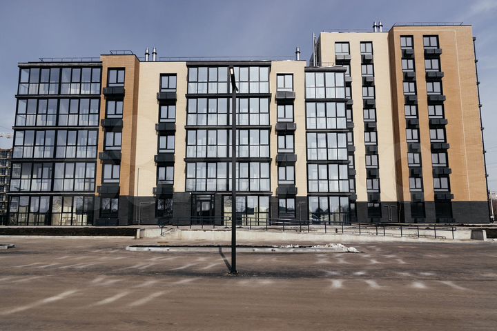 2-к. квартира, 61,1 м², 1/8 эт.