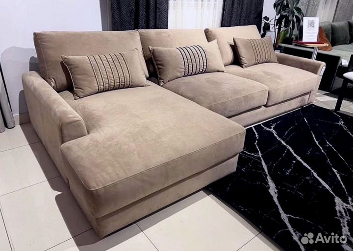 Большой угловой диван на заказ