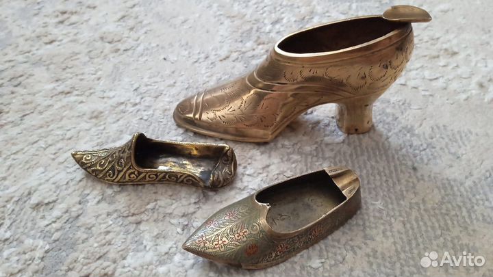 Набор пепельниц. Латунь/бронза. Индия 80г