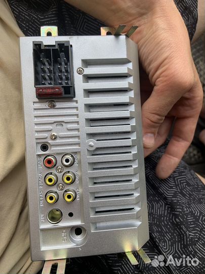 Магнитолла